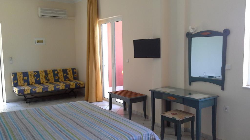 Aparthotel Eliros Studios Stalos