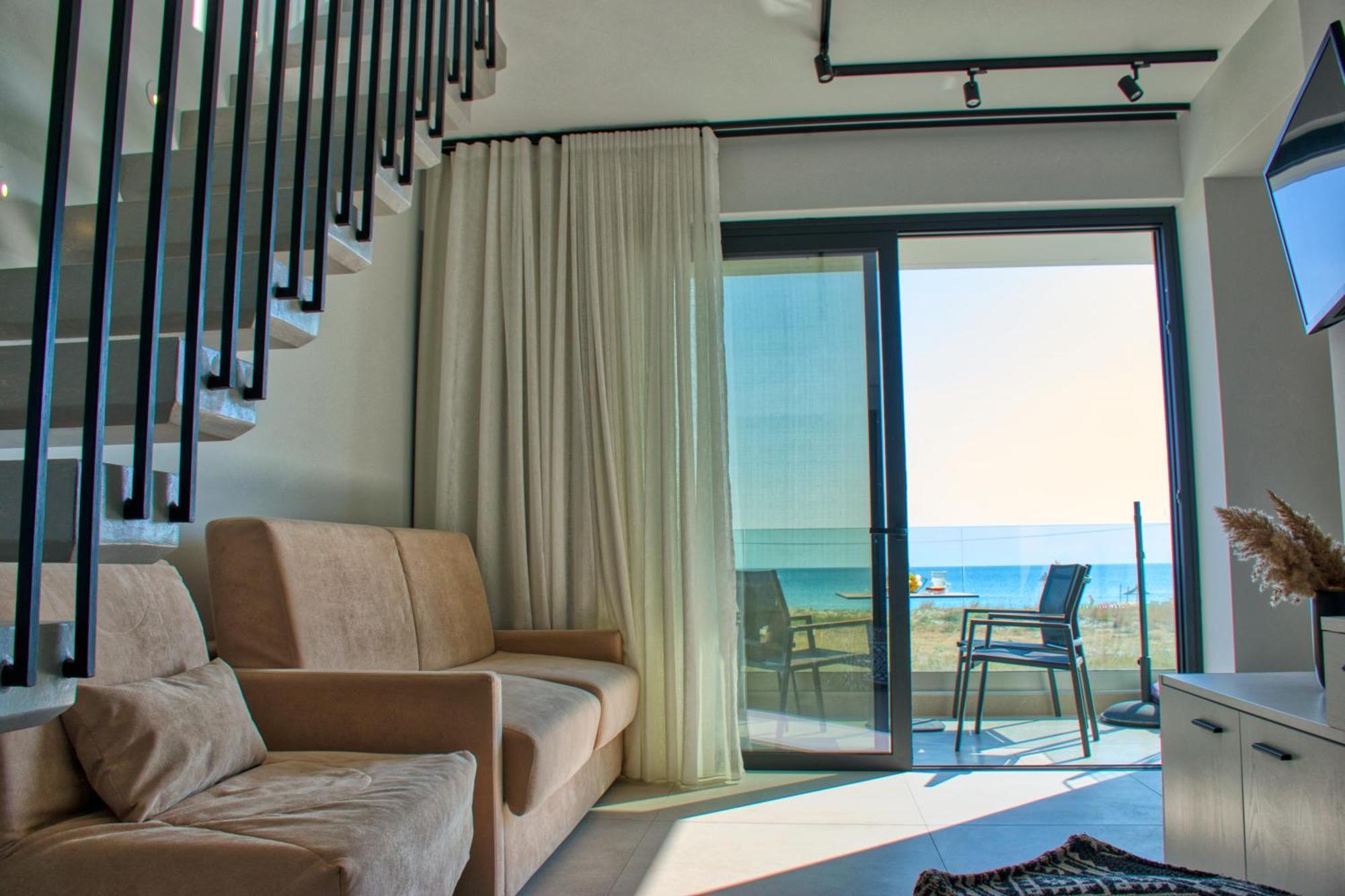 Onar Luxury Living *