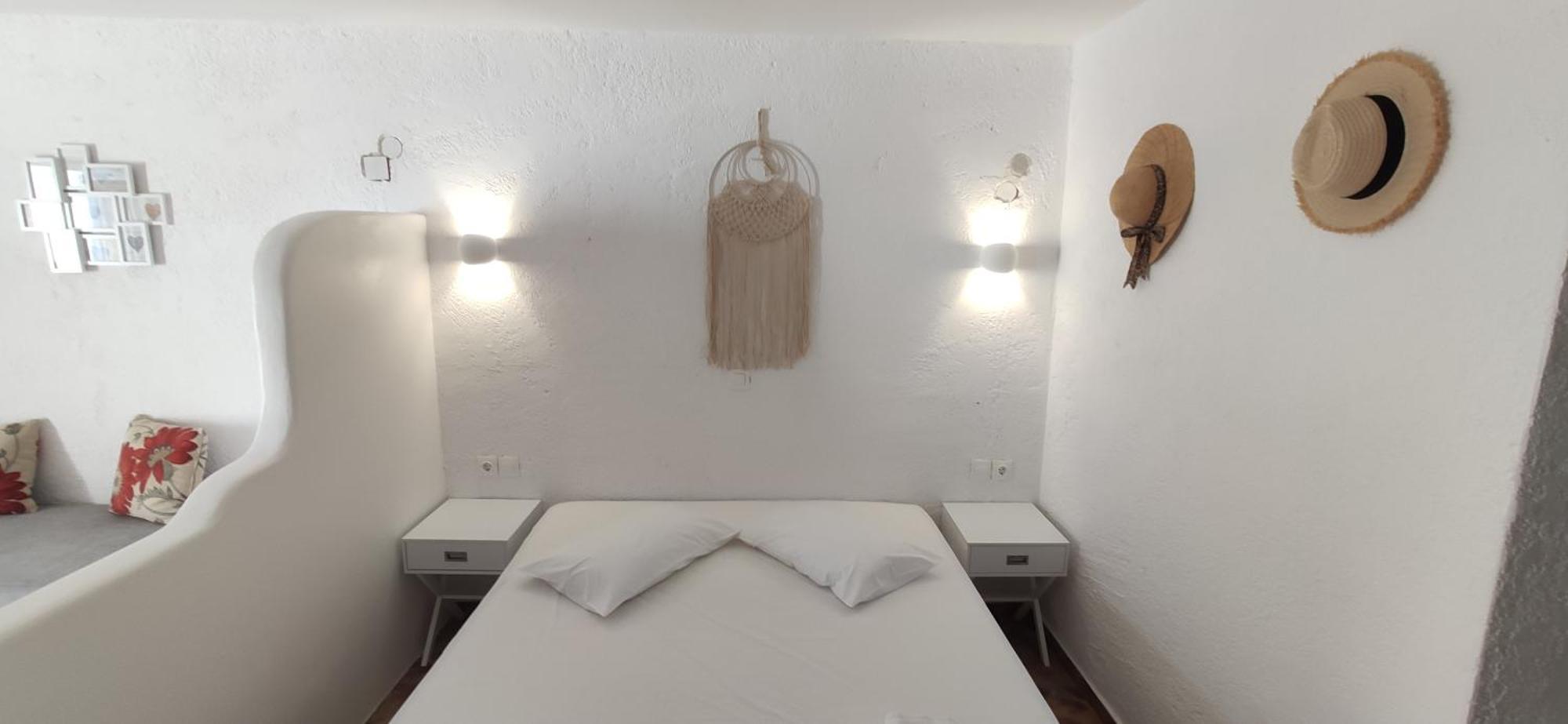 Anemos Sea View Aparthotel