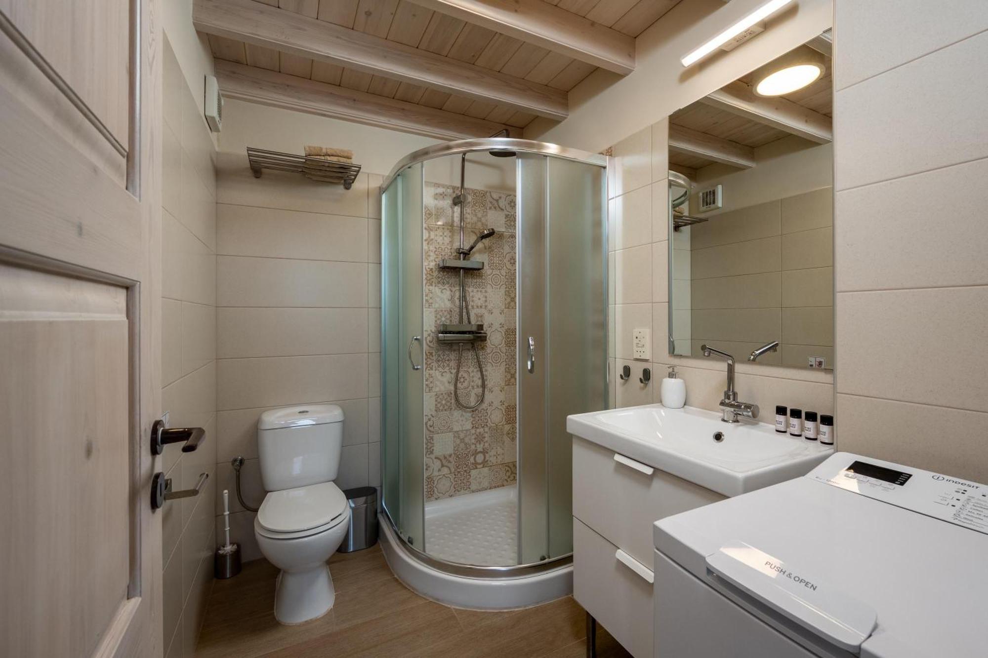 Over The Sea Apartment