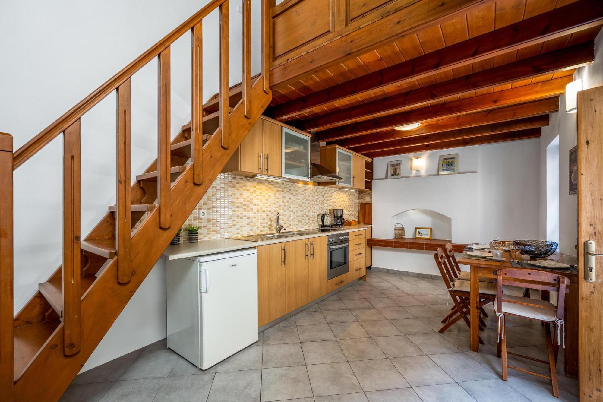 Over The Sea Apartment *
