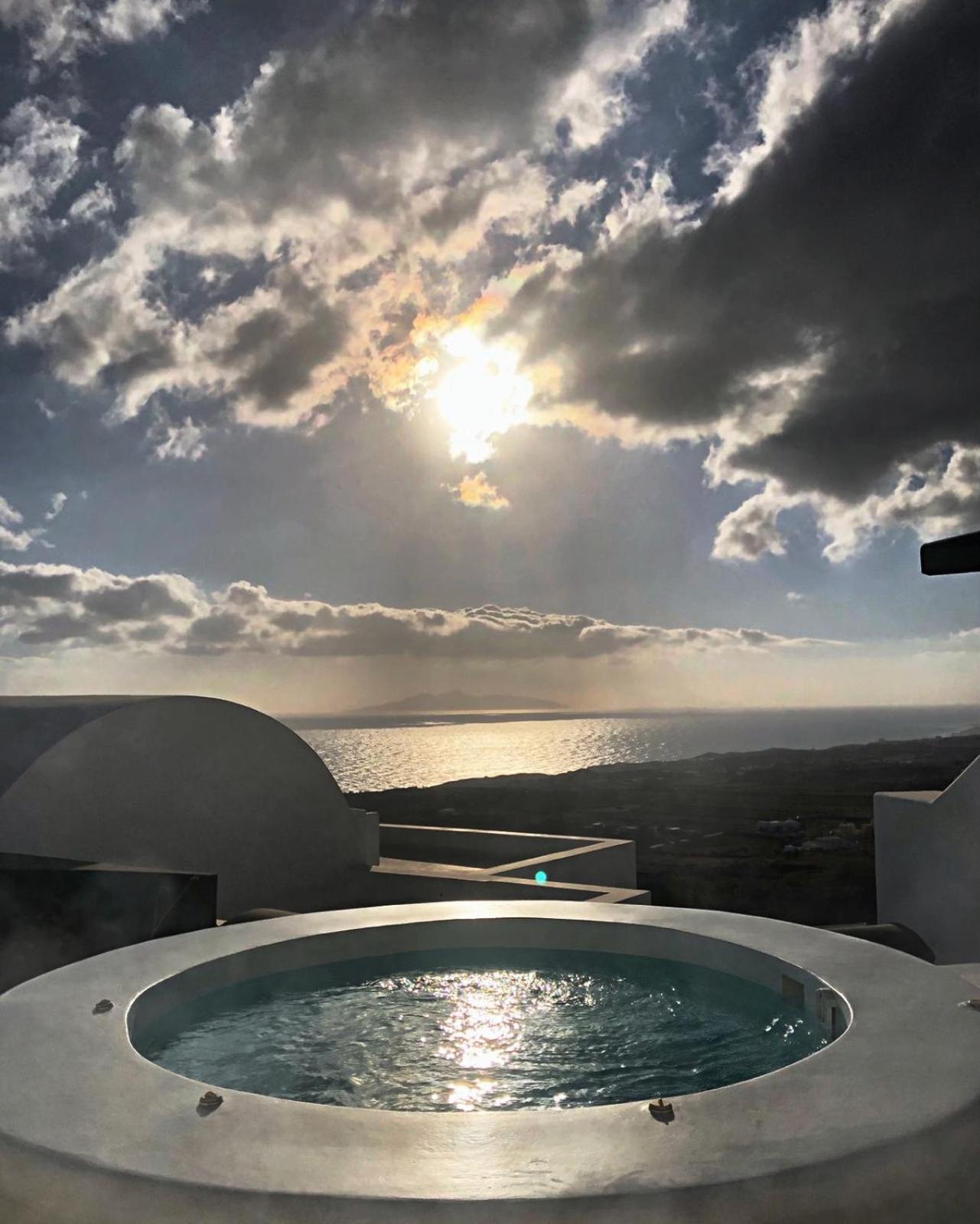 Amber Light Hotel 4*