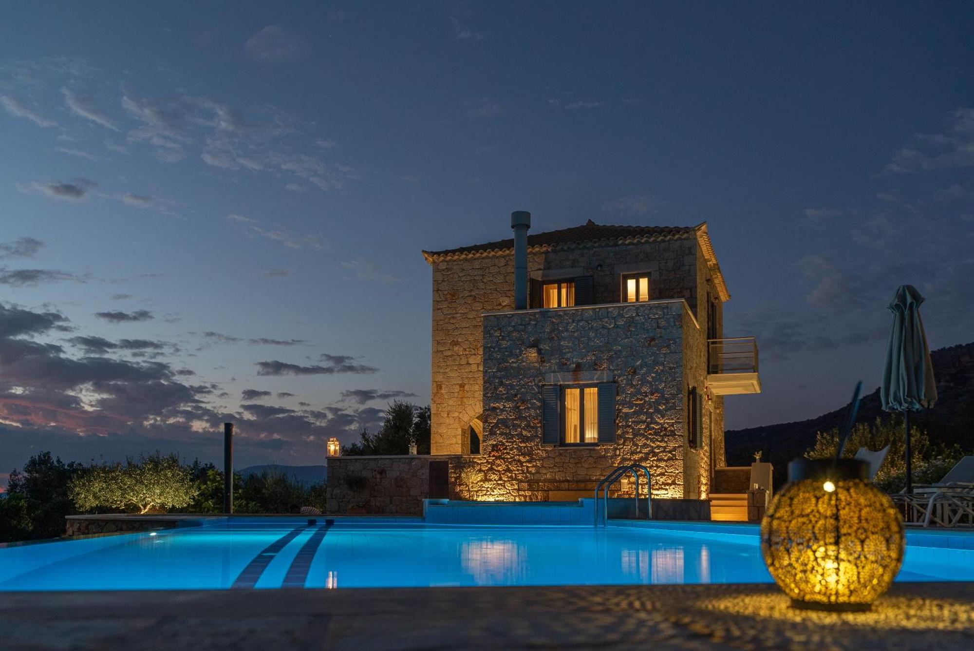 Villa Mythos *