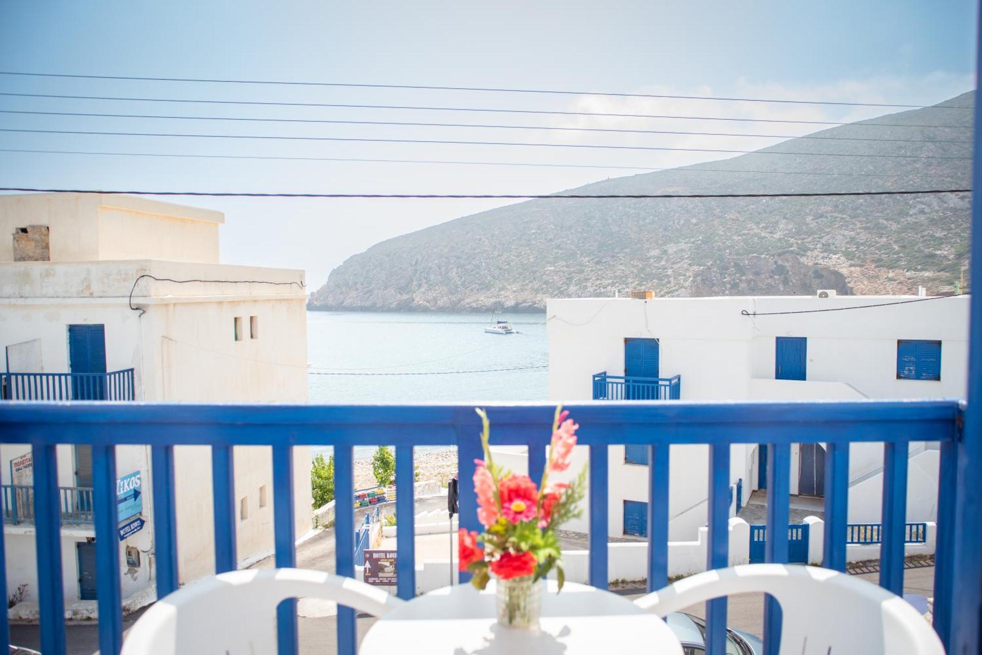 Adonis Naxos 2* Apollon (Naxos)