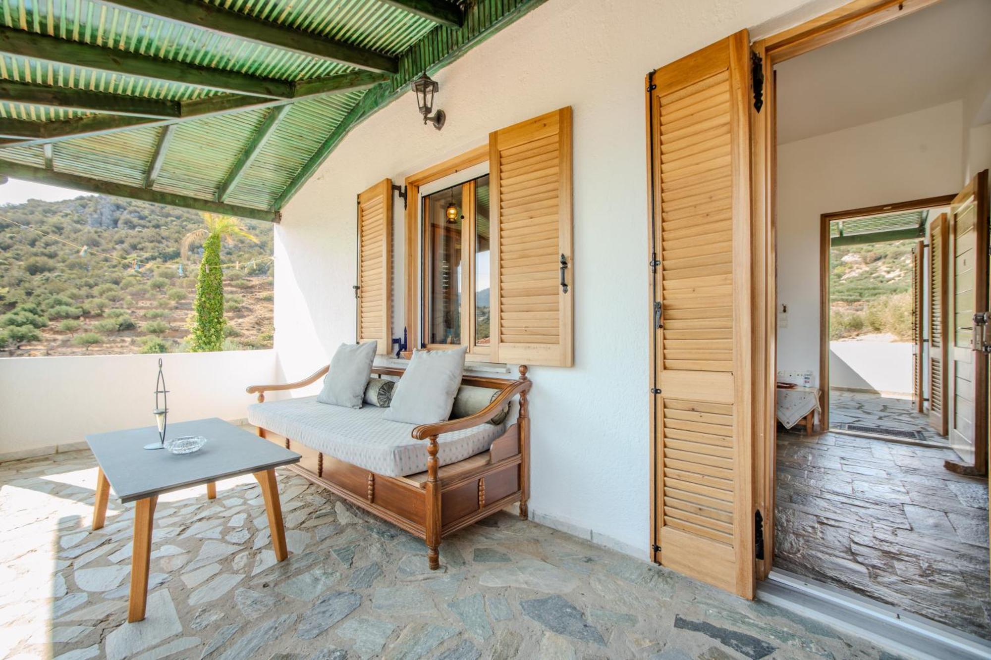 Apartment Athina Istro