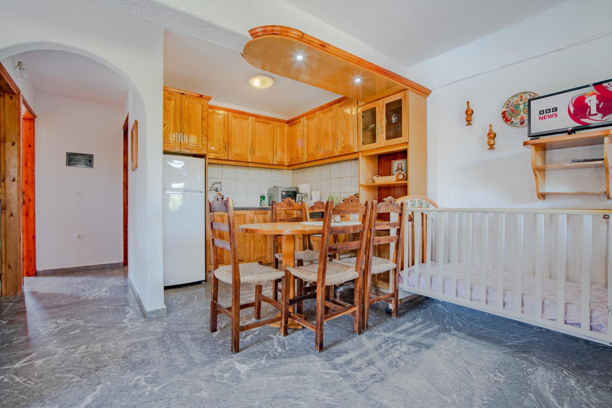 Apartment Athina Istro