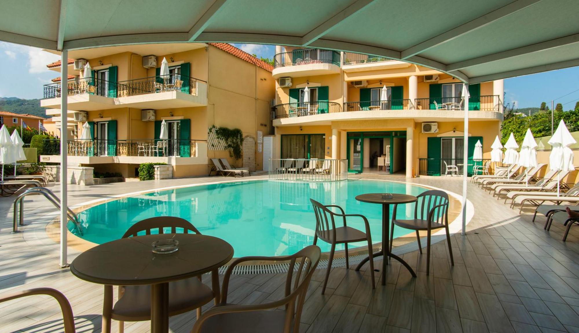 Aparthotel Konstantinos & 2 Nydri (Lefkada)