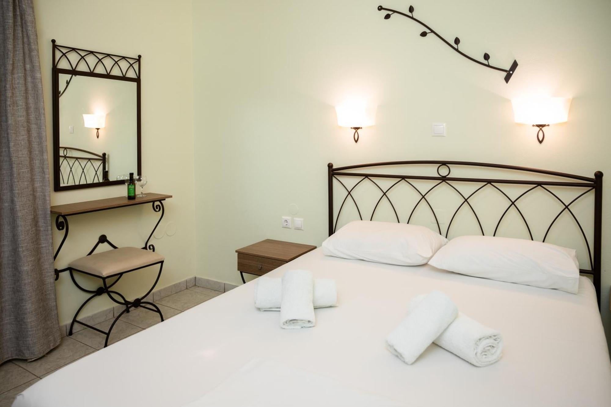 Aparthotel Konstantinos & 2