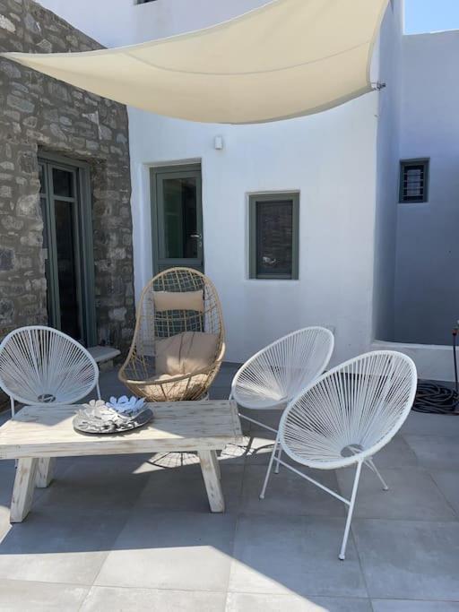 Dream 2, ολόκληρος χώρος με πισίνα * Parikia (Paros)