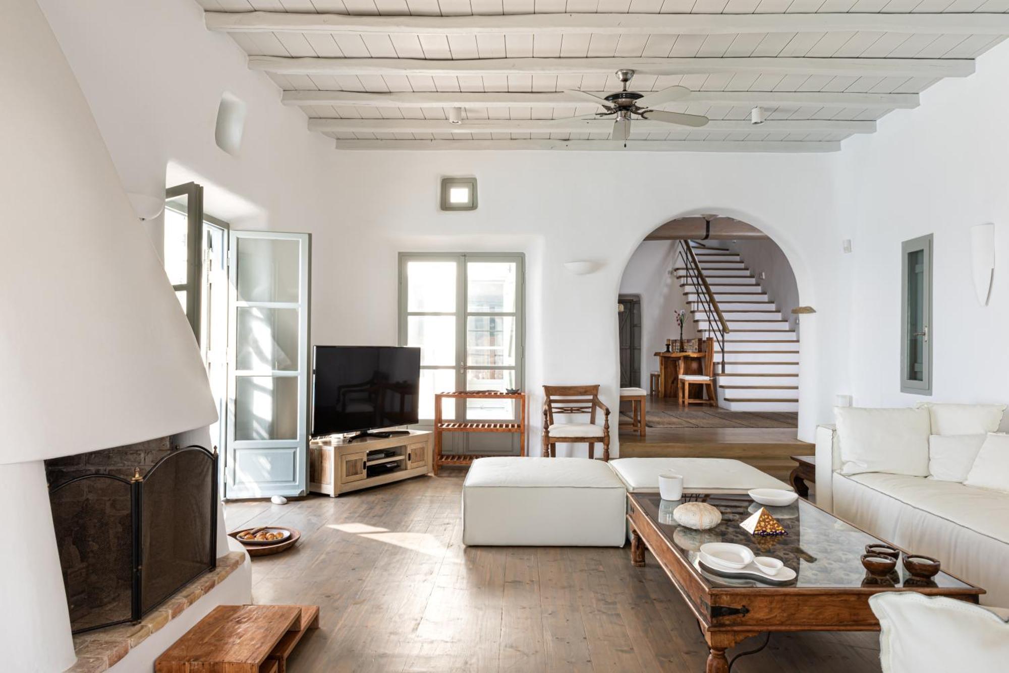 Vista Mykonos Villa *