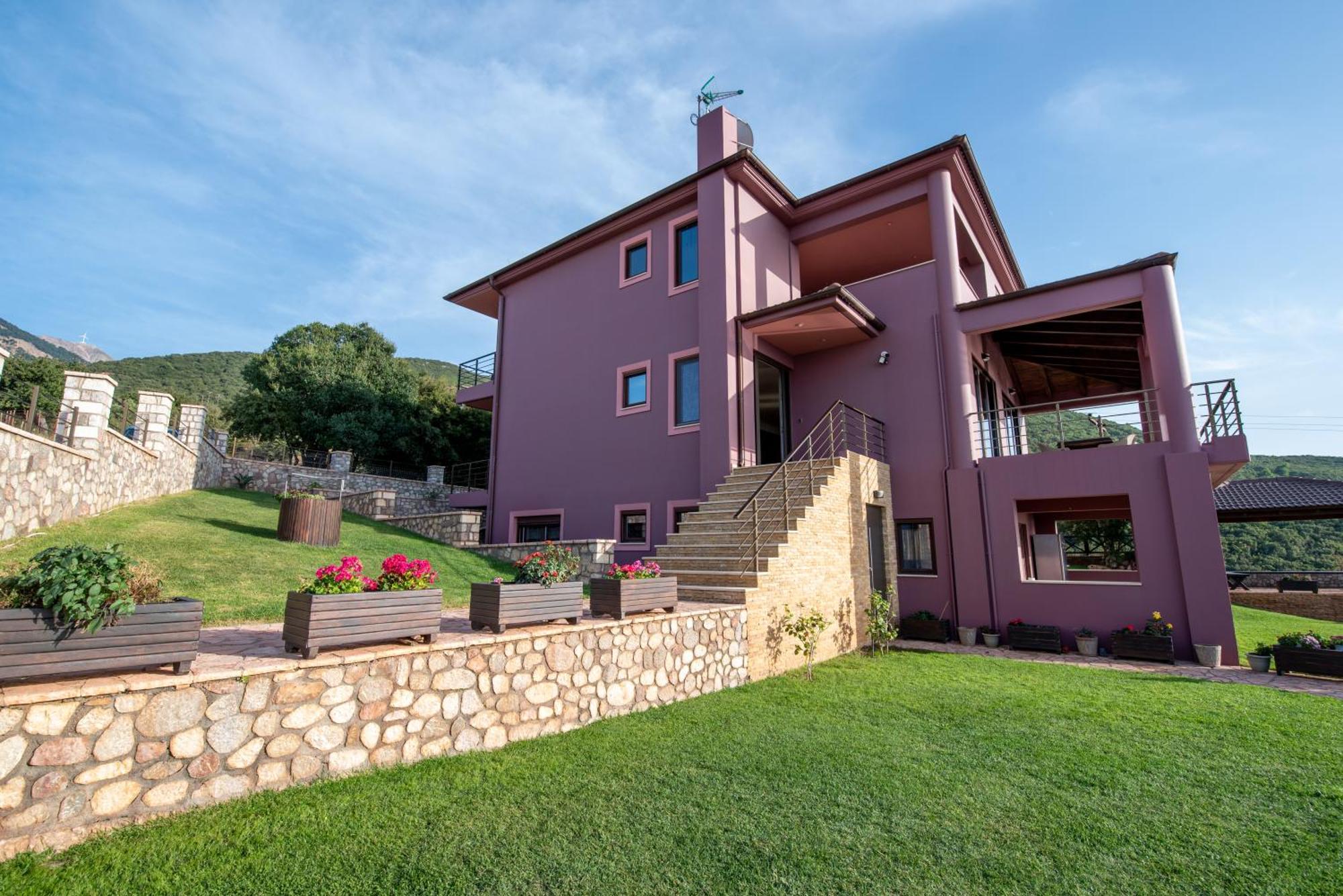 Villa Alexandros - Four Seasons