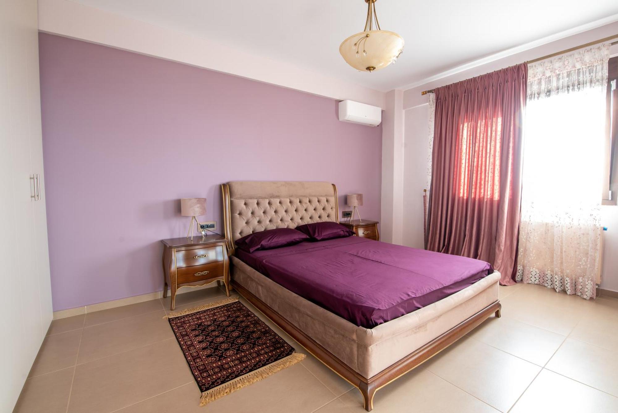 Alexandros - Four Seasons Villa Patras