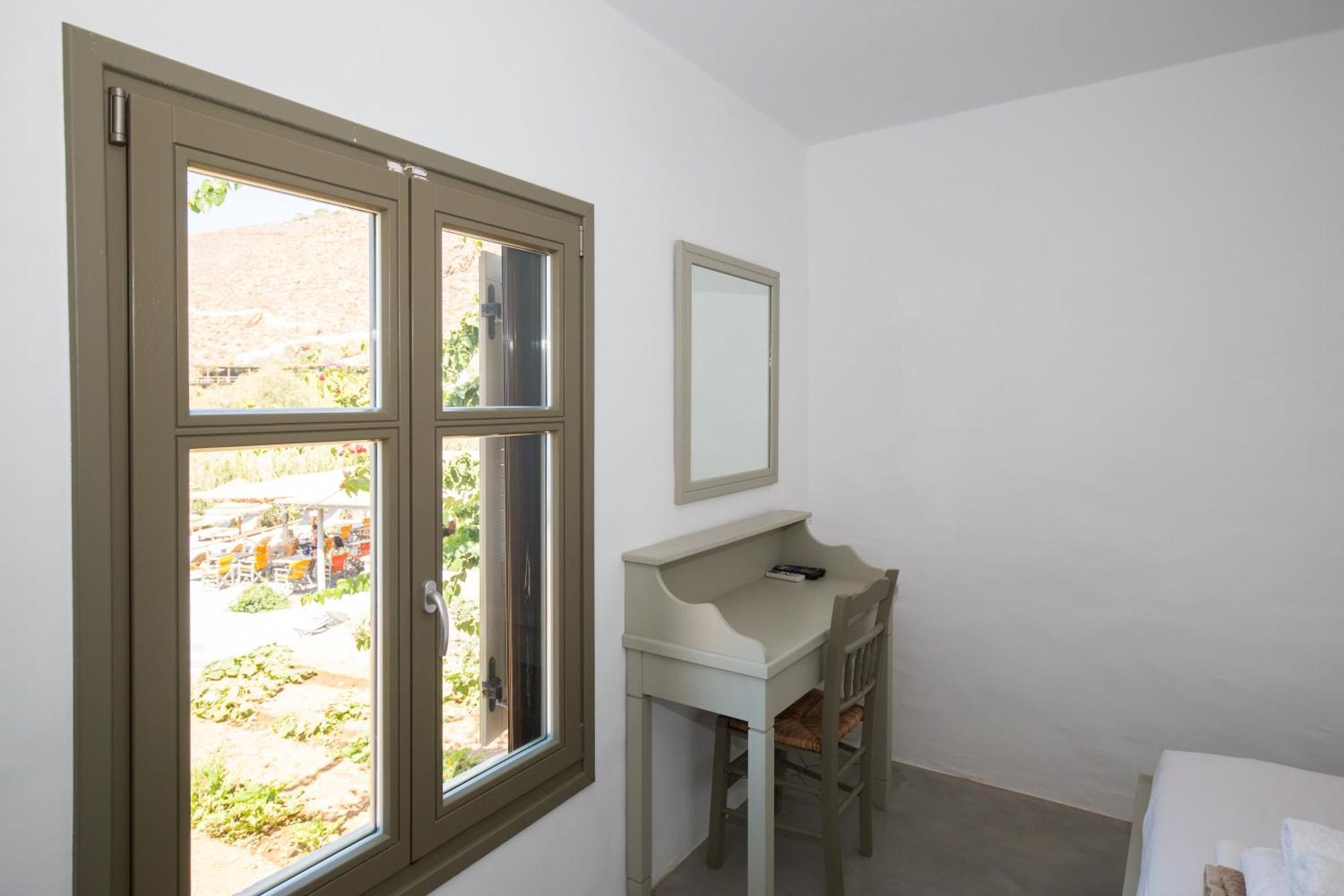 Petradi & Apartment