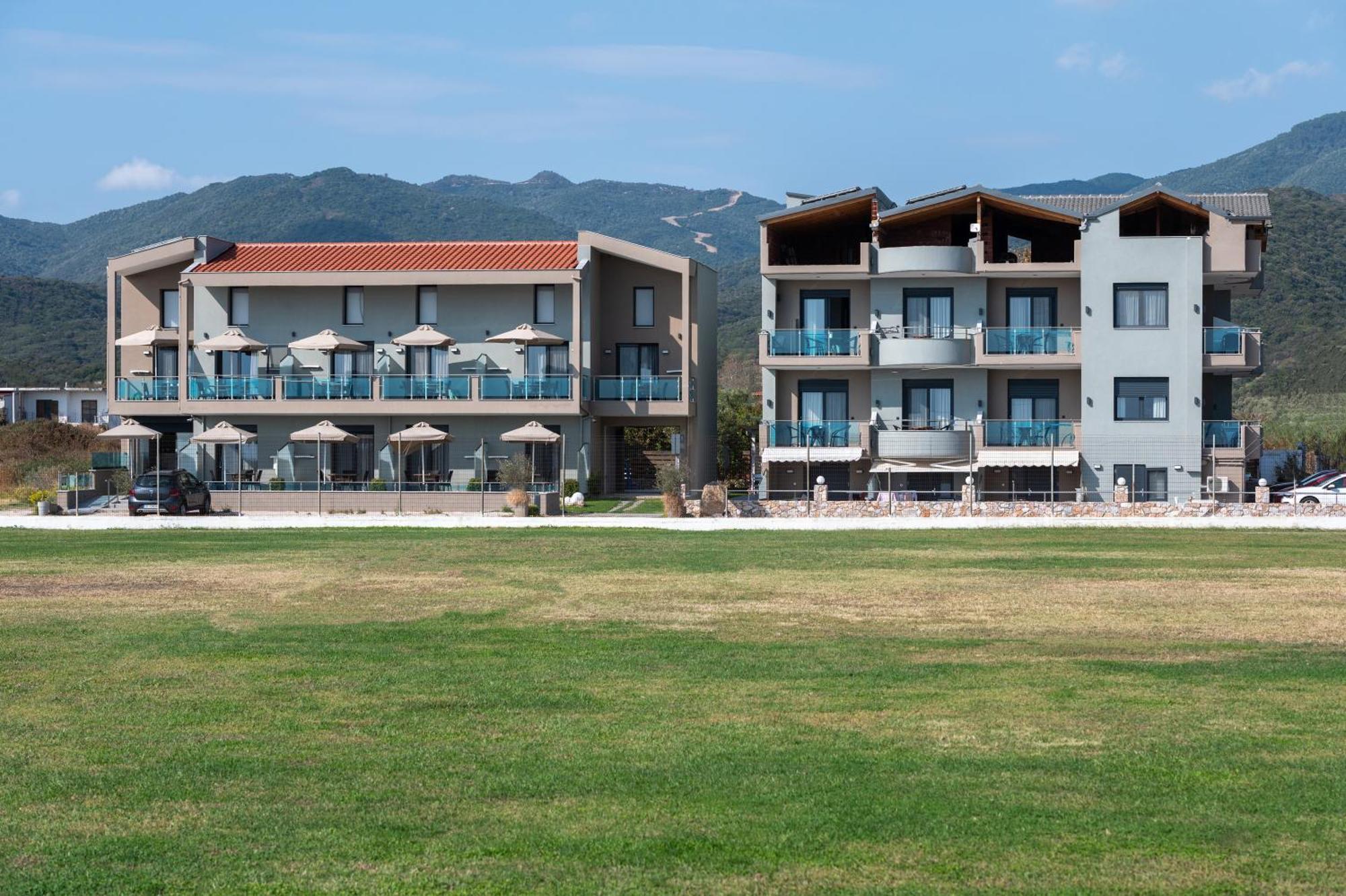 Vrahakia Apartment Sarti
