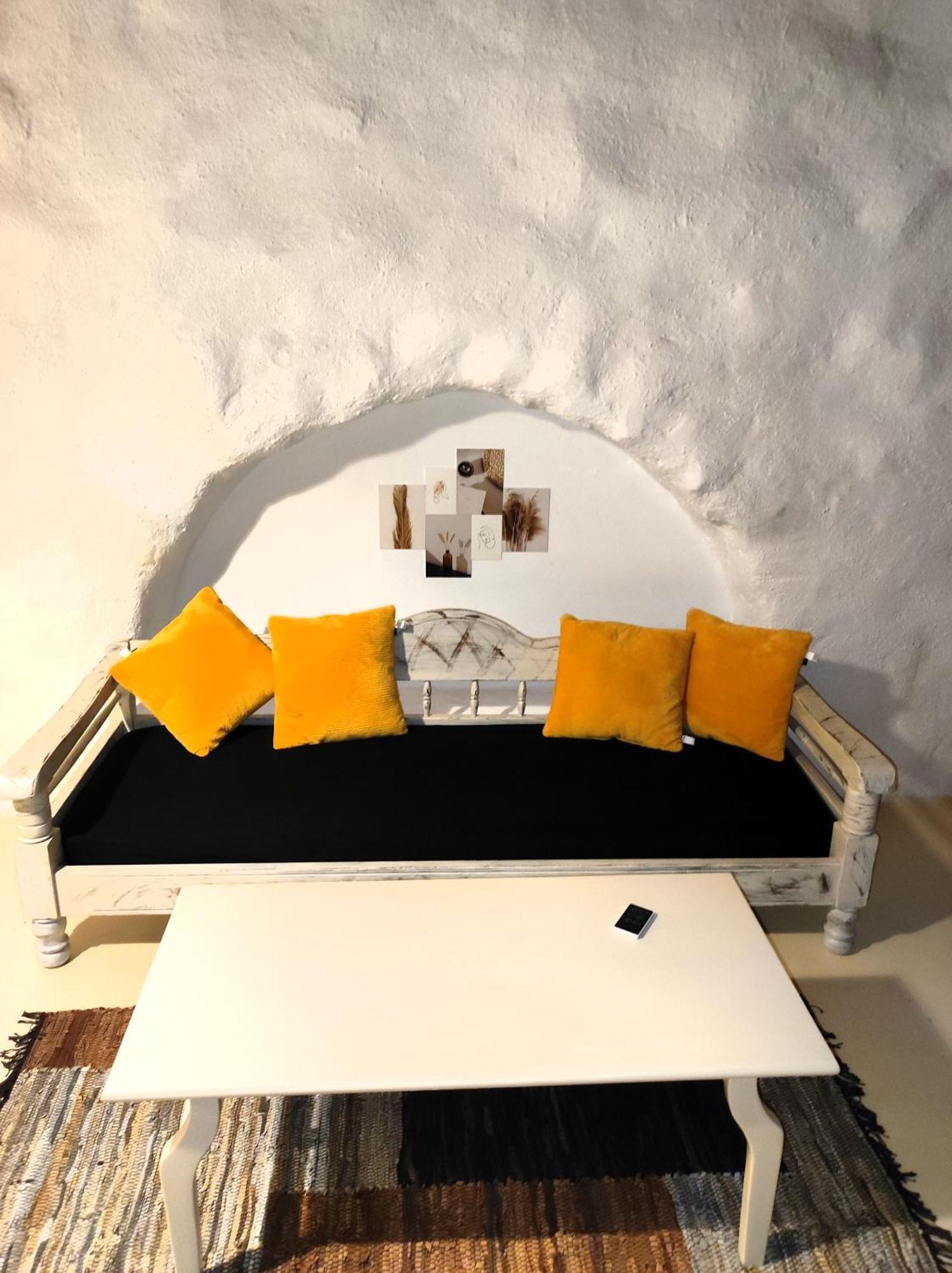 Pyrgi Artemis Place * Mykonos Town
