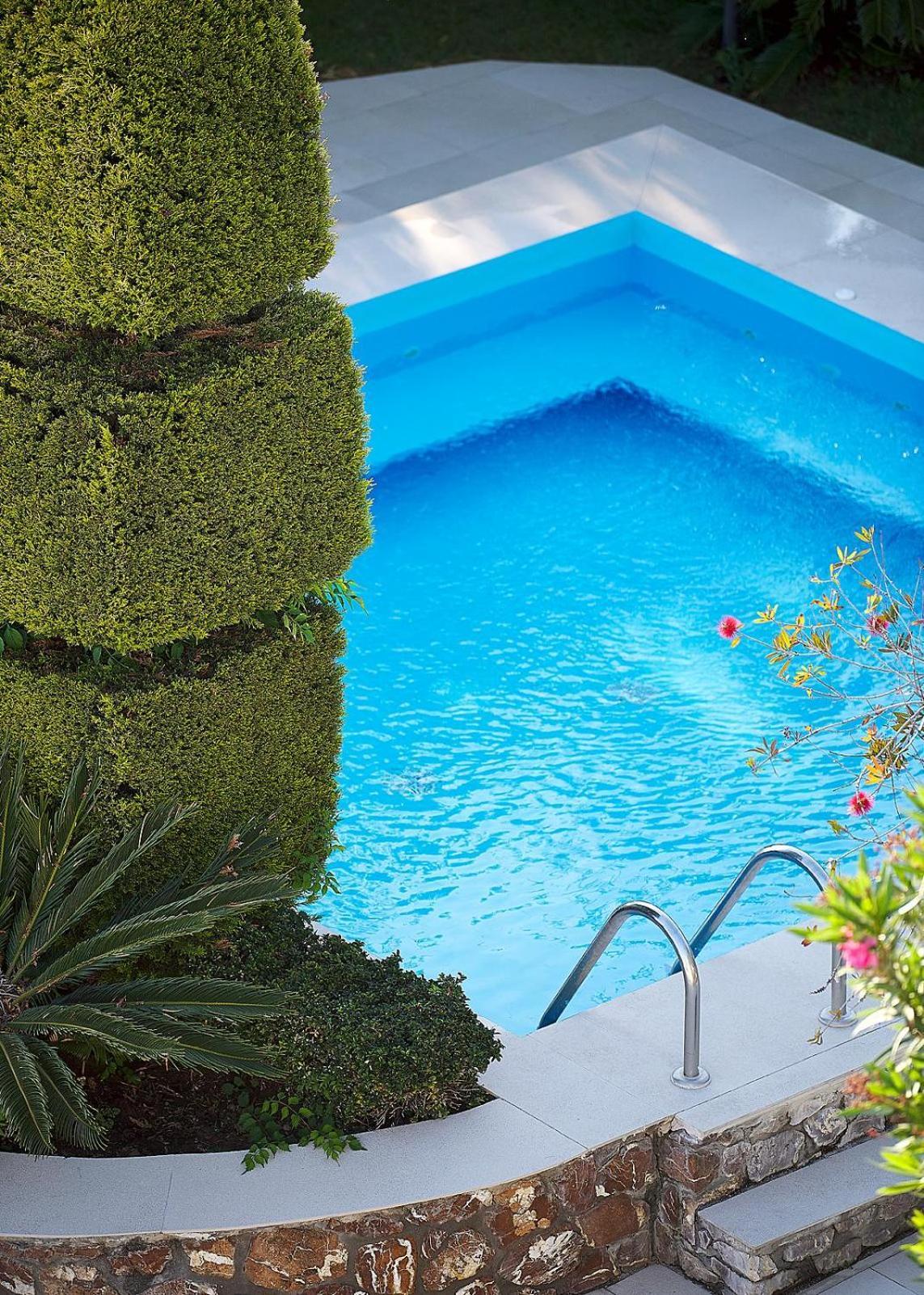 Glavas Resort