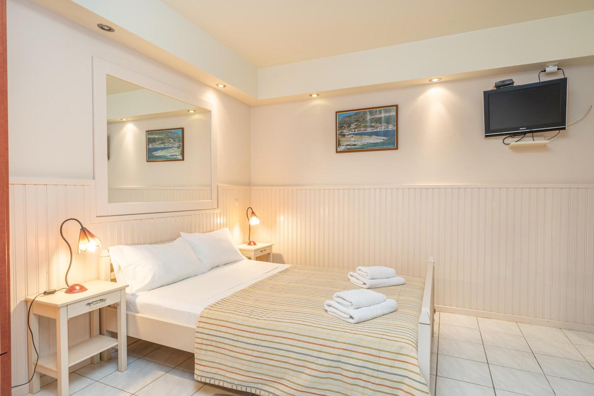 Makis Village-apartments