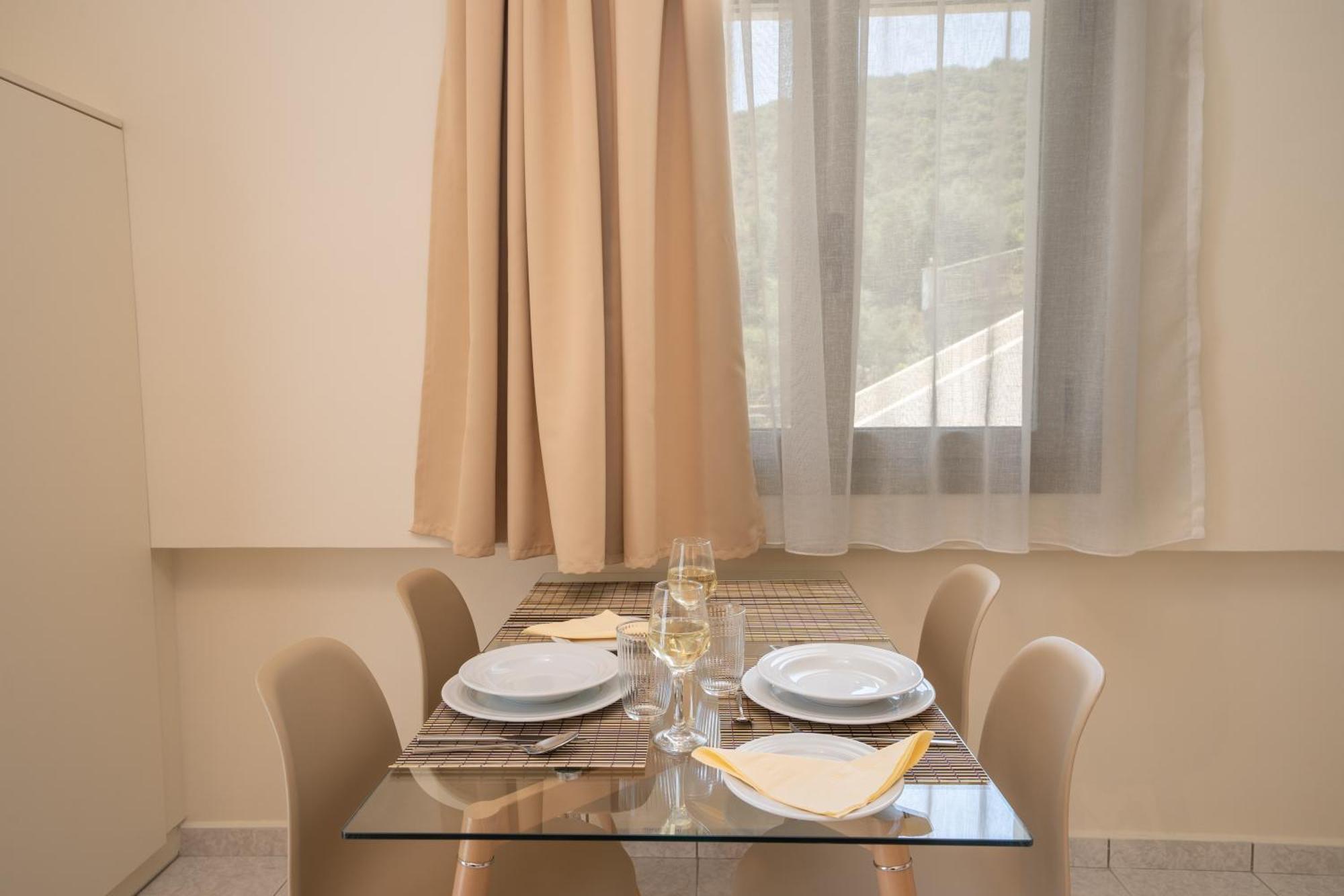 Makis Village-apartments Apartment