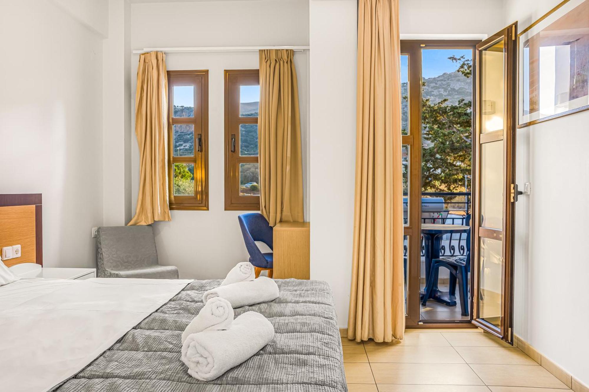 Paradise Aparthotel