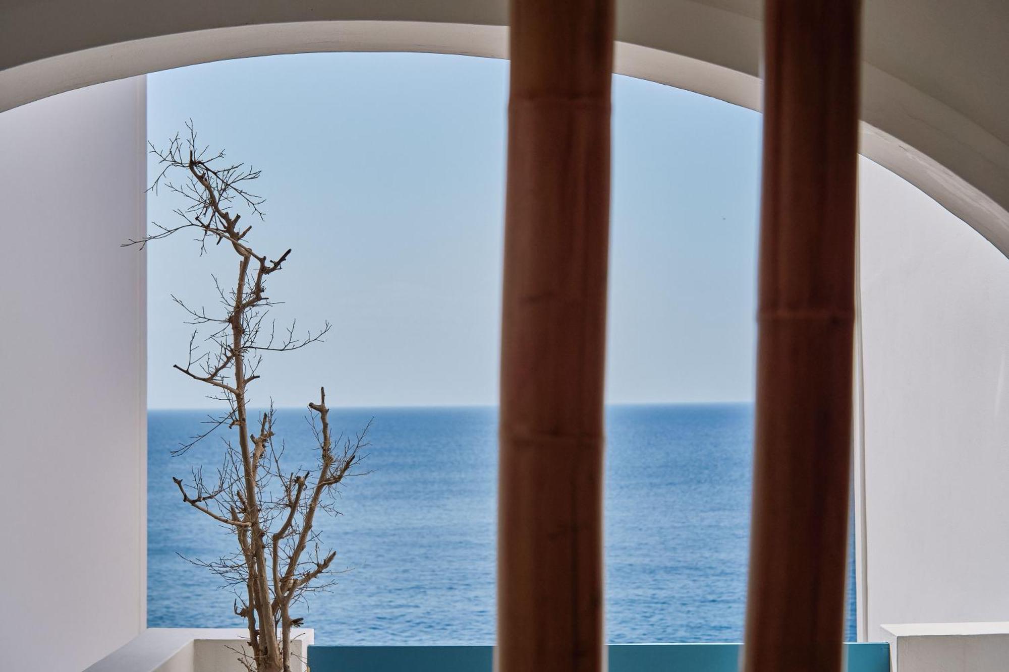 Chrysalis Boutique - Adults Only Hotel