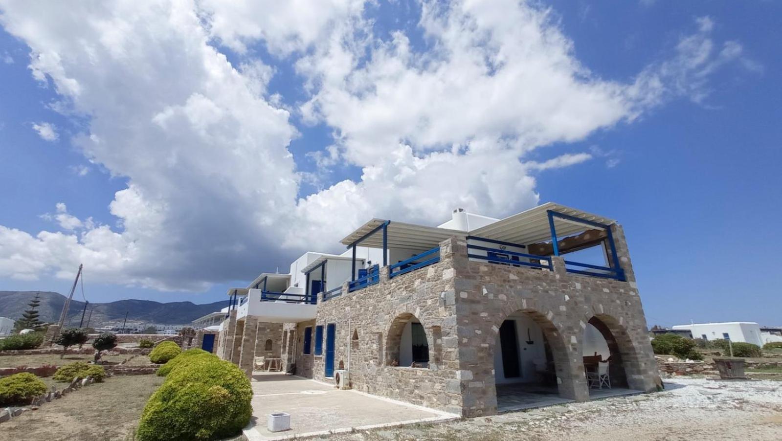 Apartment Aura Paros Logaras