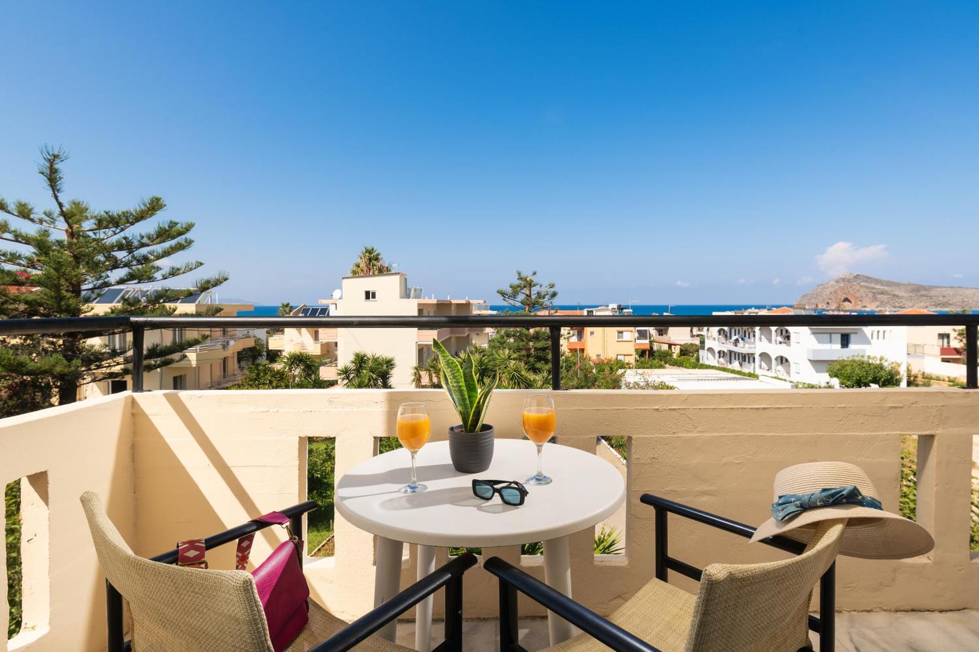 Evdokia Aparthotel 2*
