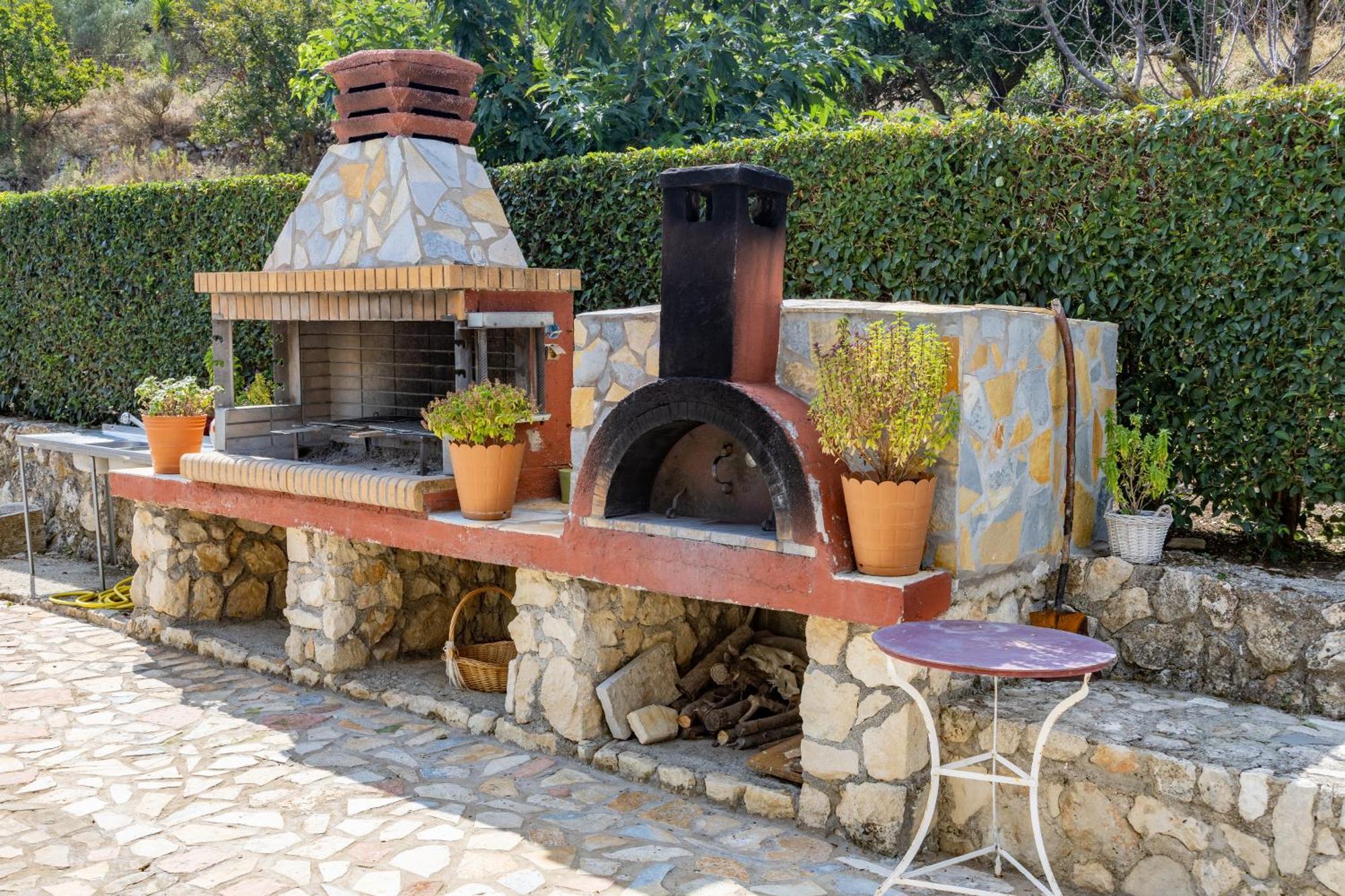 Apartment Theano - Family House In Lixouri, Kefalonia