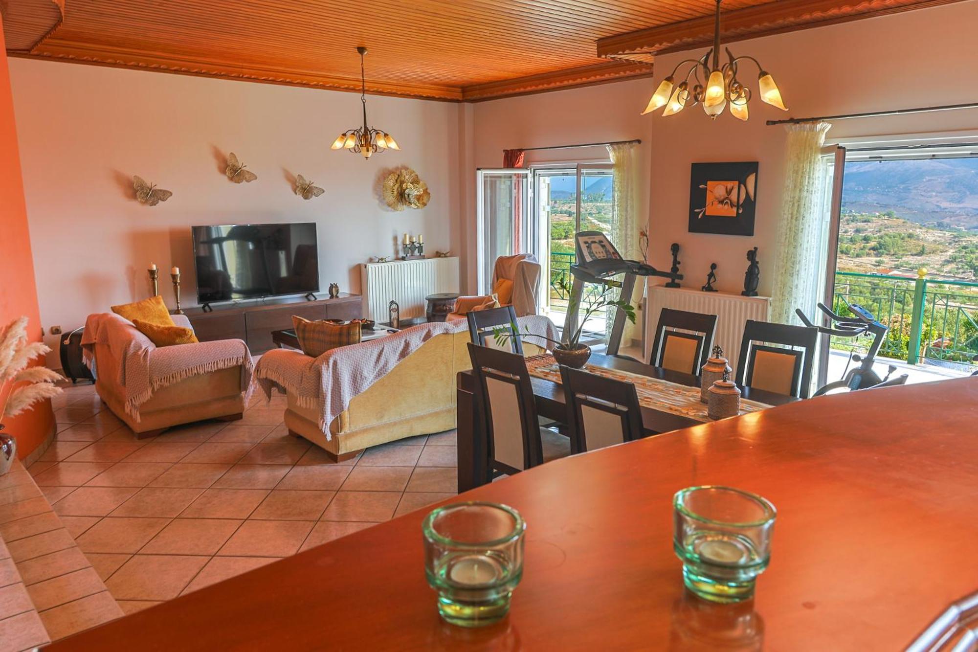 Theano - Family House In Lixouri, Kefalonia Apartment *