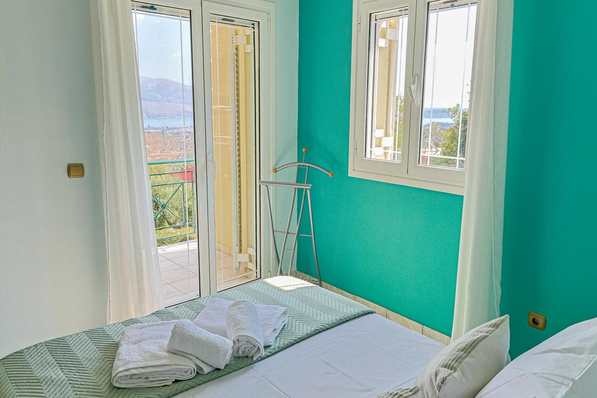 Theano - Family House In Lixouri, Kefalonia Apartment