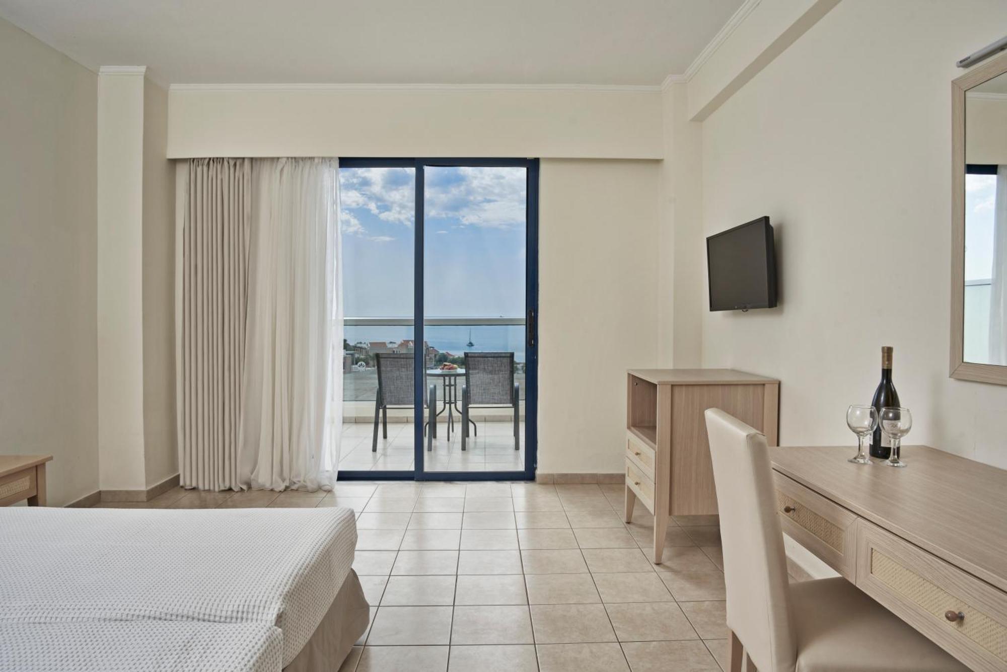 Labranda Miraluna Hotel 4*