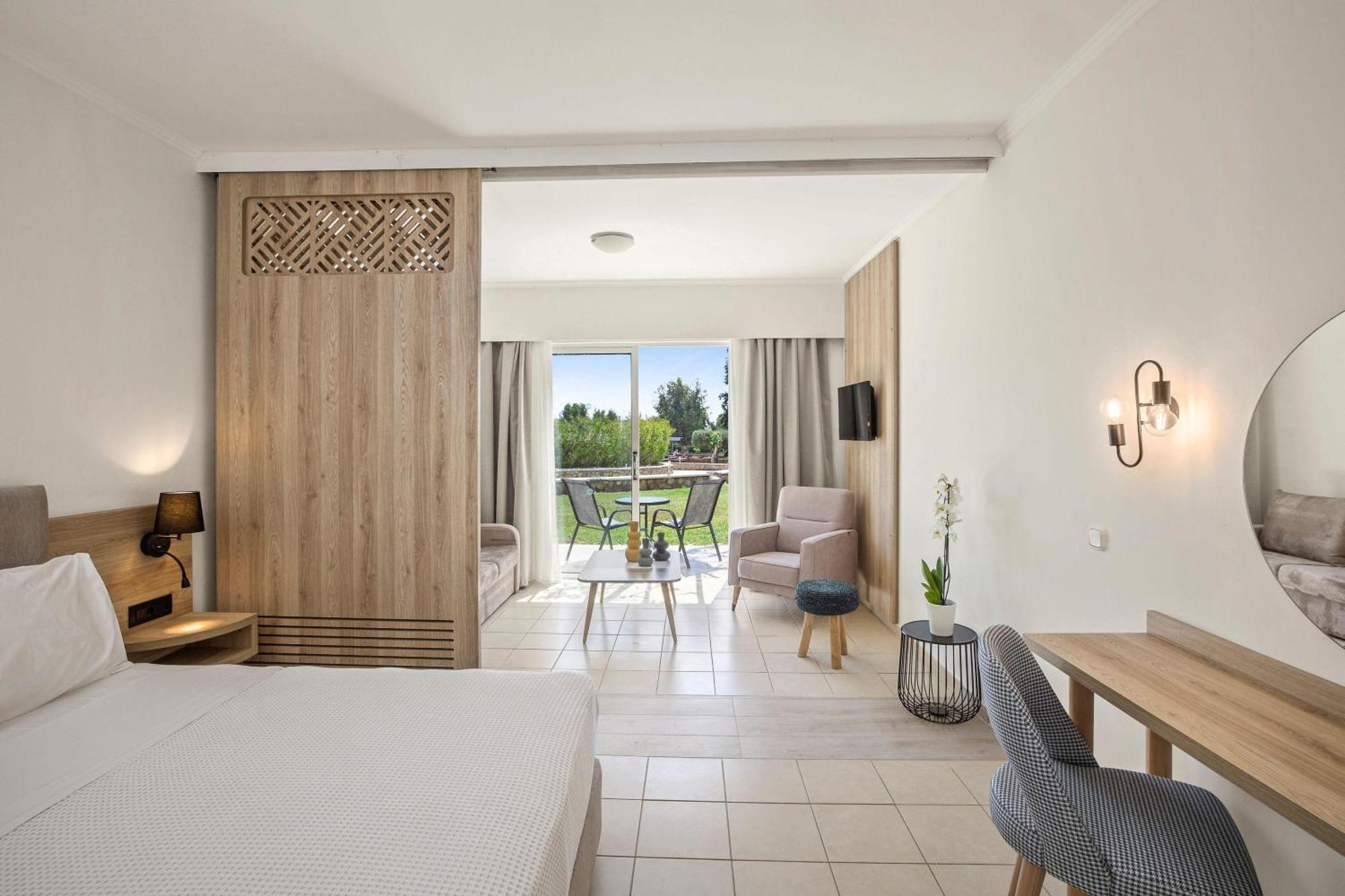 Labranda Miraluna 4*