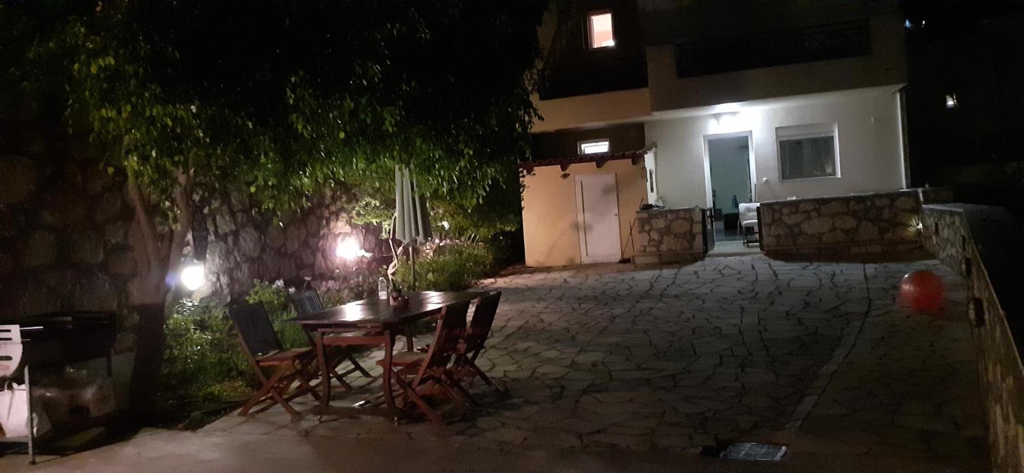 Villa Merastri Vlikhadha