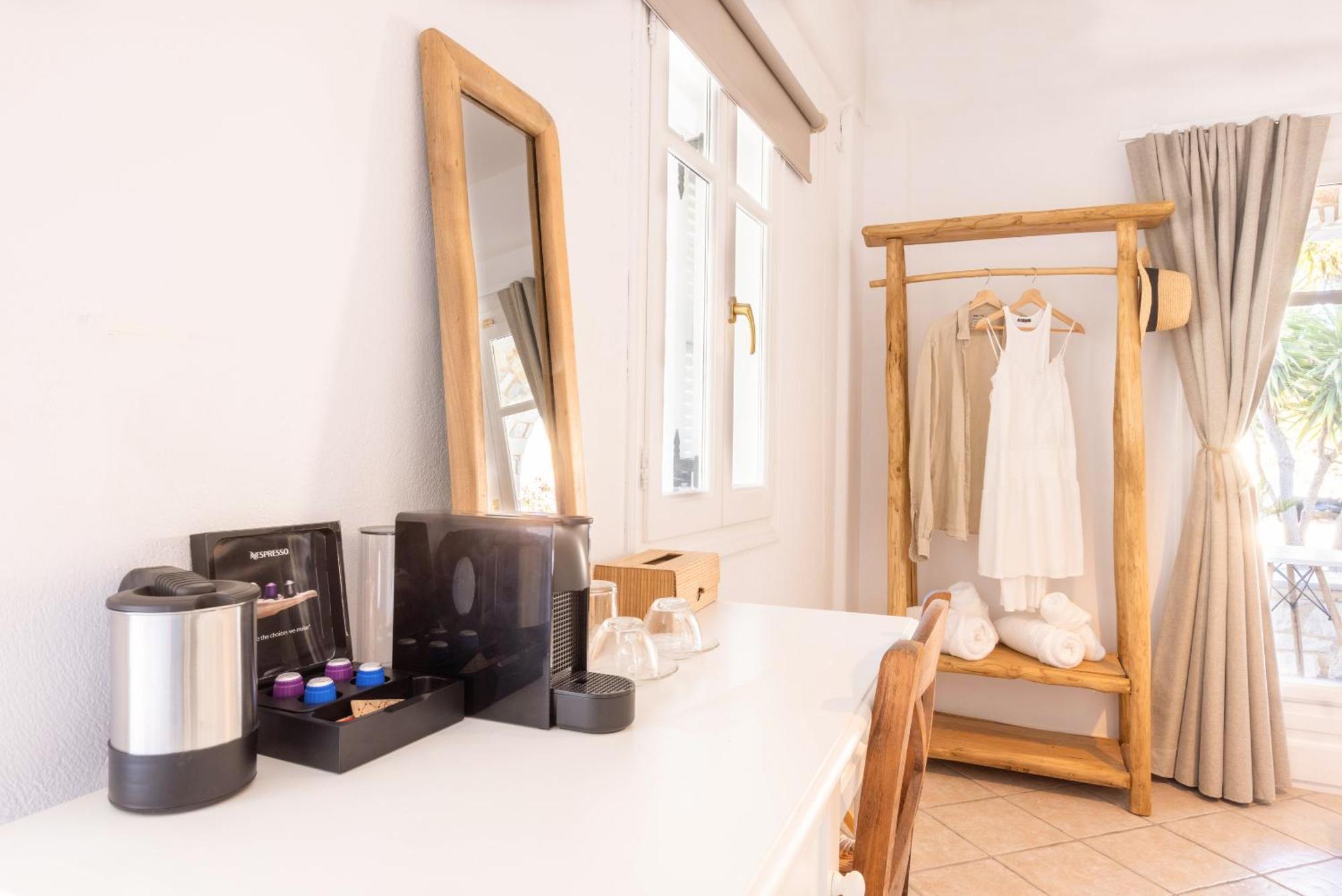 Acoya Residences Aparthotel