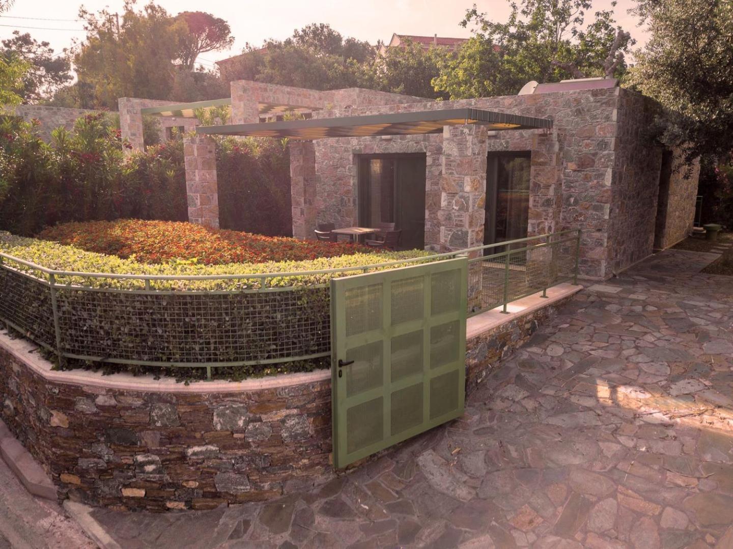 Ouzo Stone Holiday home *