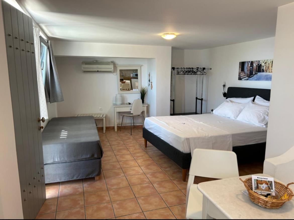 Apartment Alonia Studios *