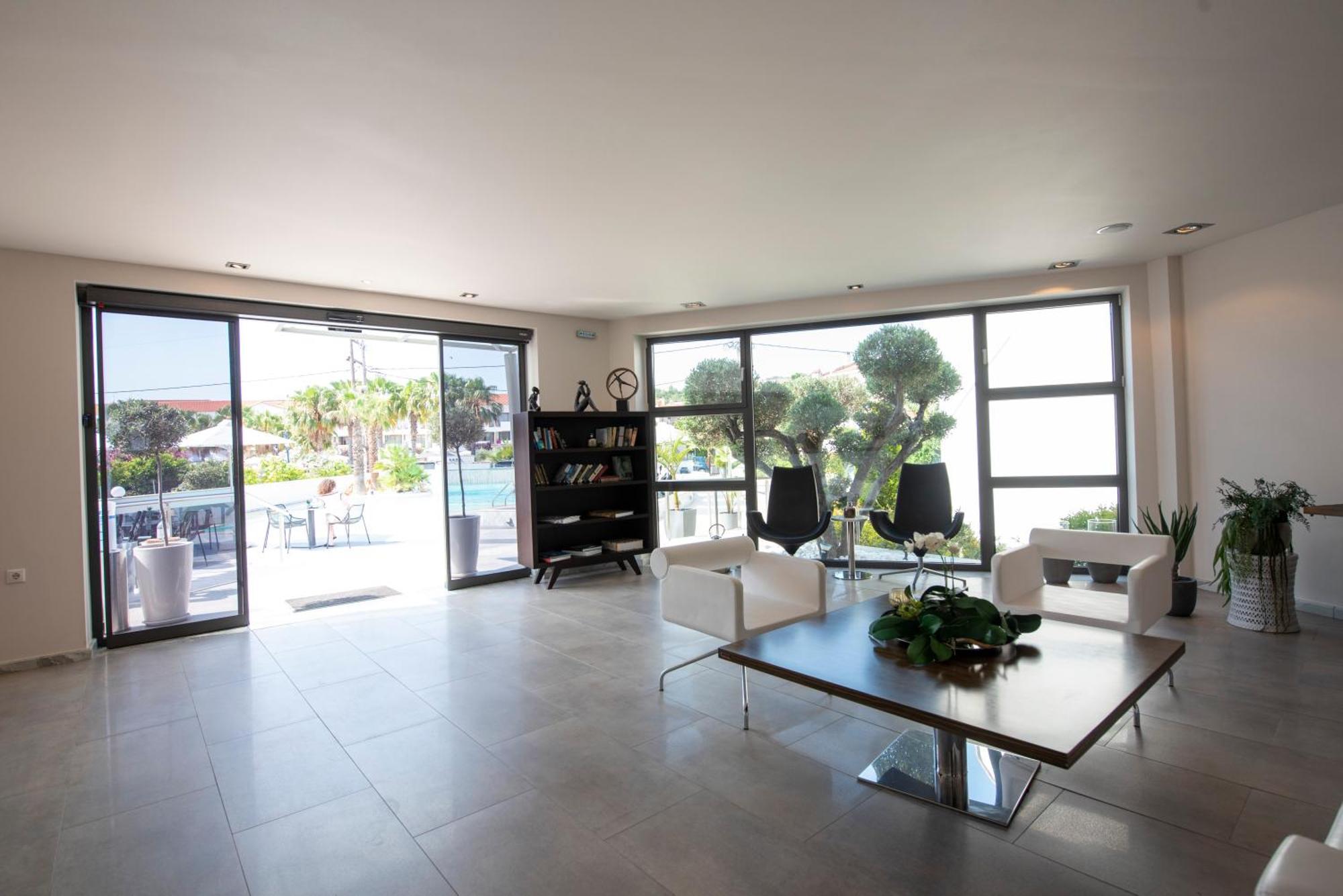 Ostria Sea Side 4* Hanioti