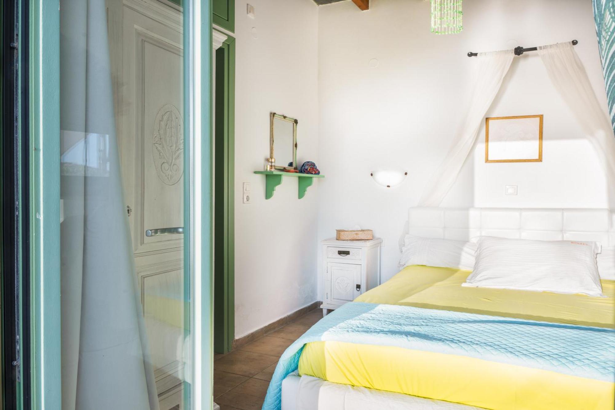 Apartment Paros *