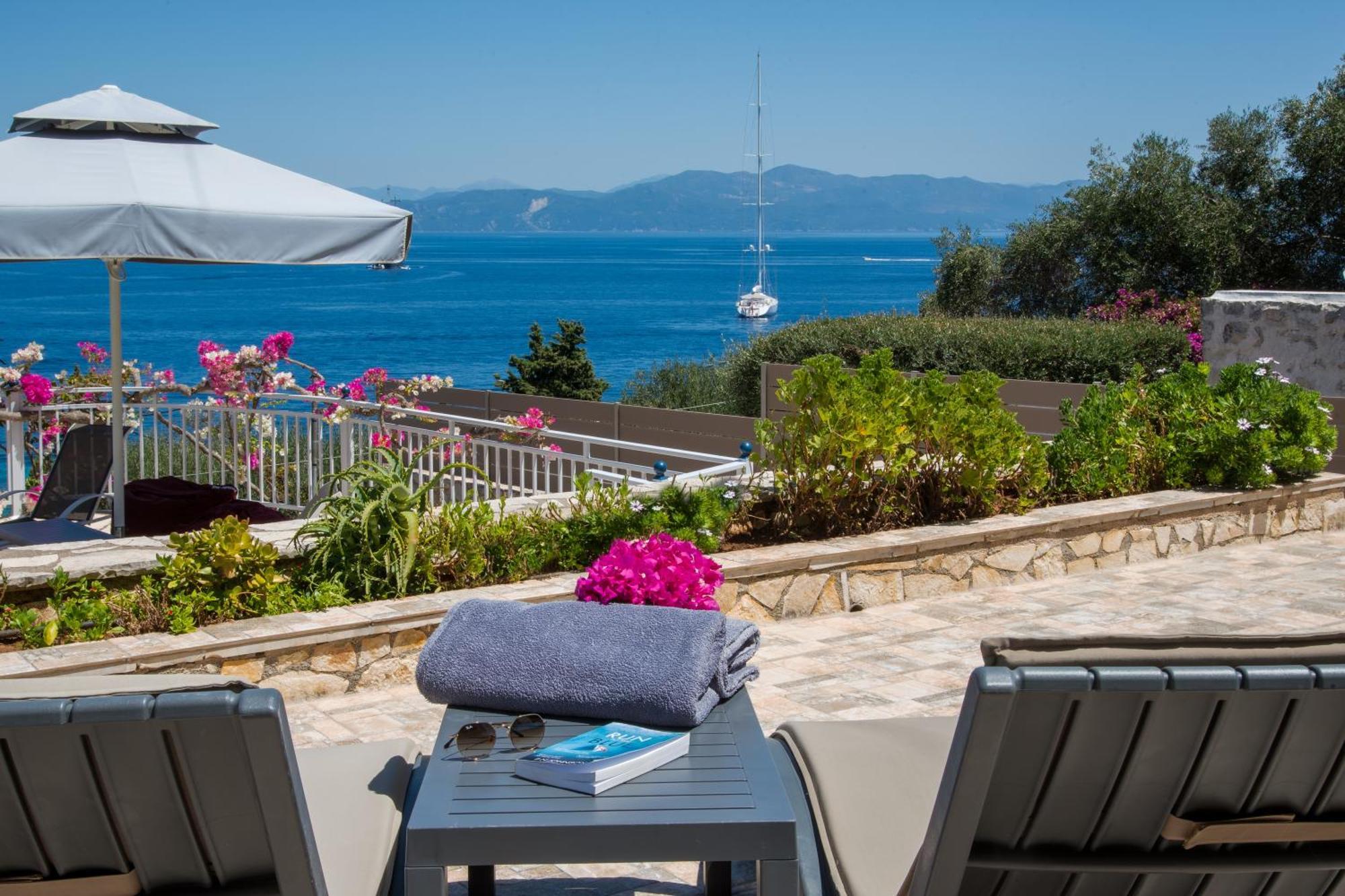 Apartment Avgerini Paxos *