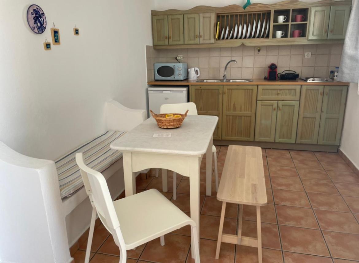 Alonia Studios Apartment
