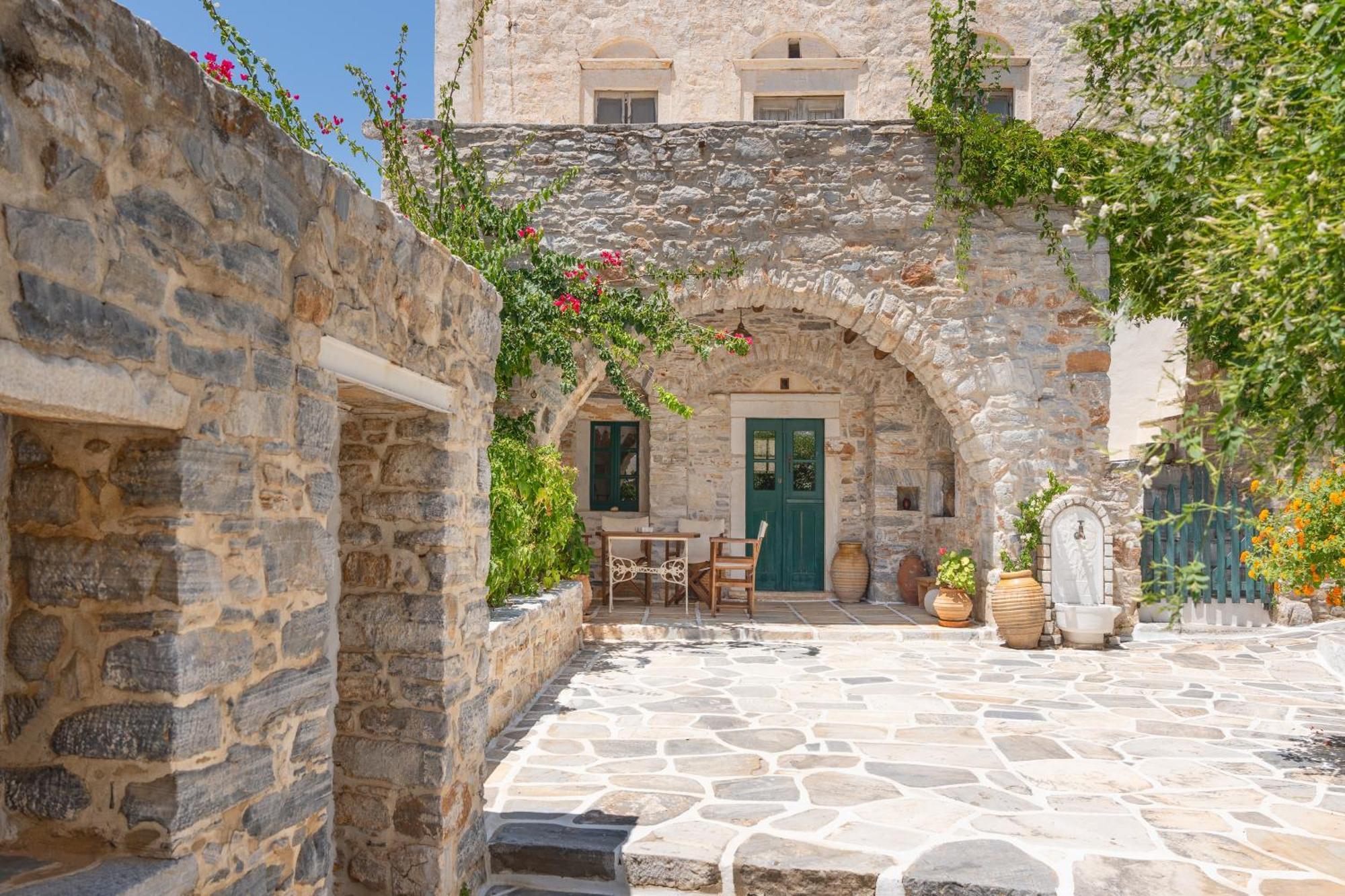 Zeus House Holiday home *