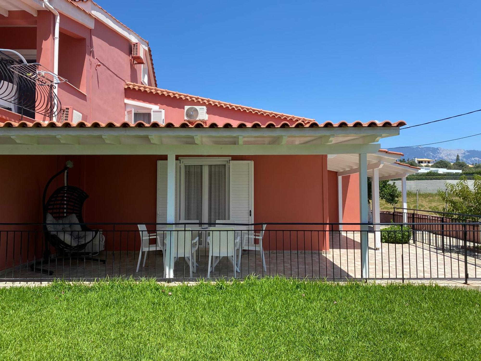 Aparthotel Paradise Svoronata
