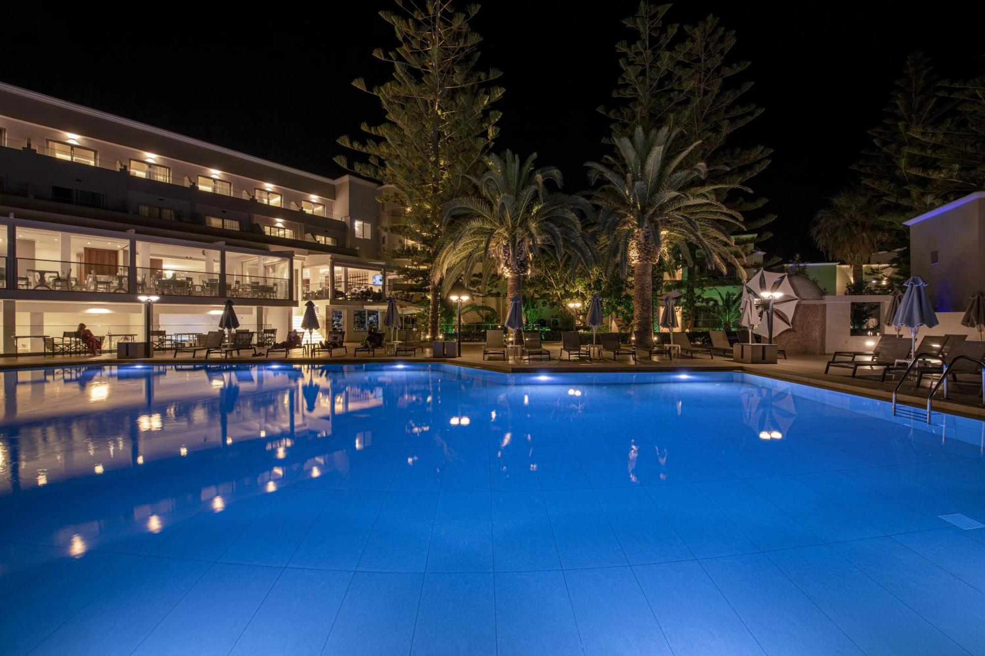 Hotel Vantaris Luxury