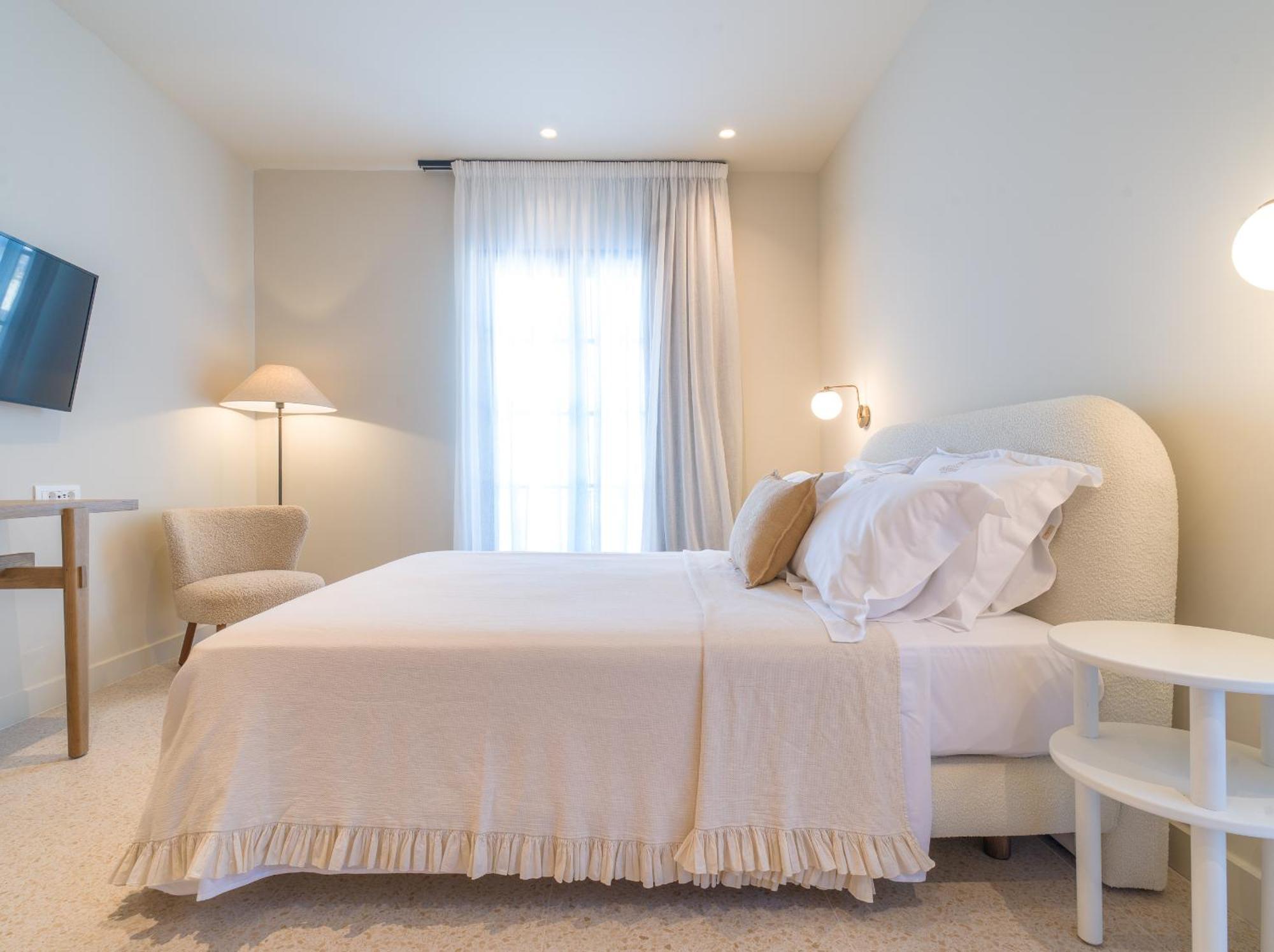 Aparthotel Essence