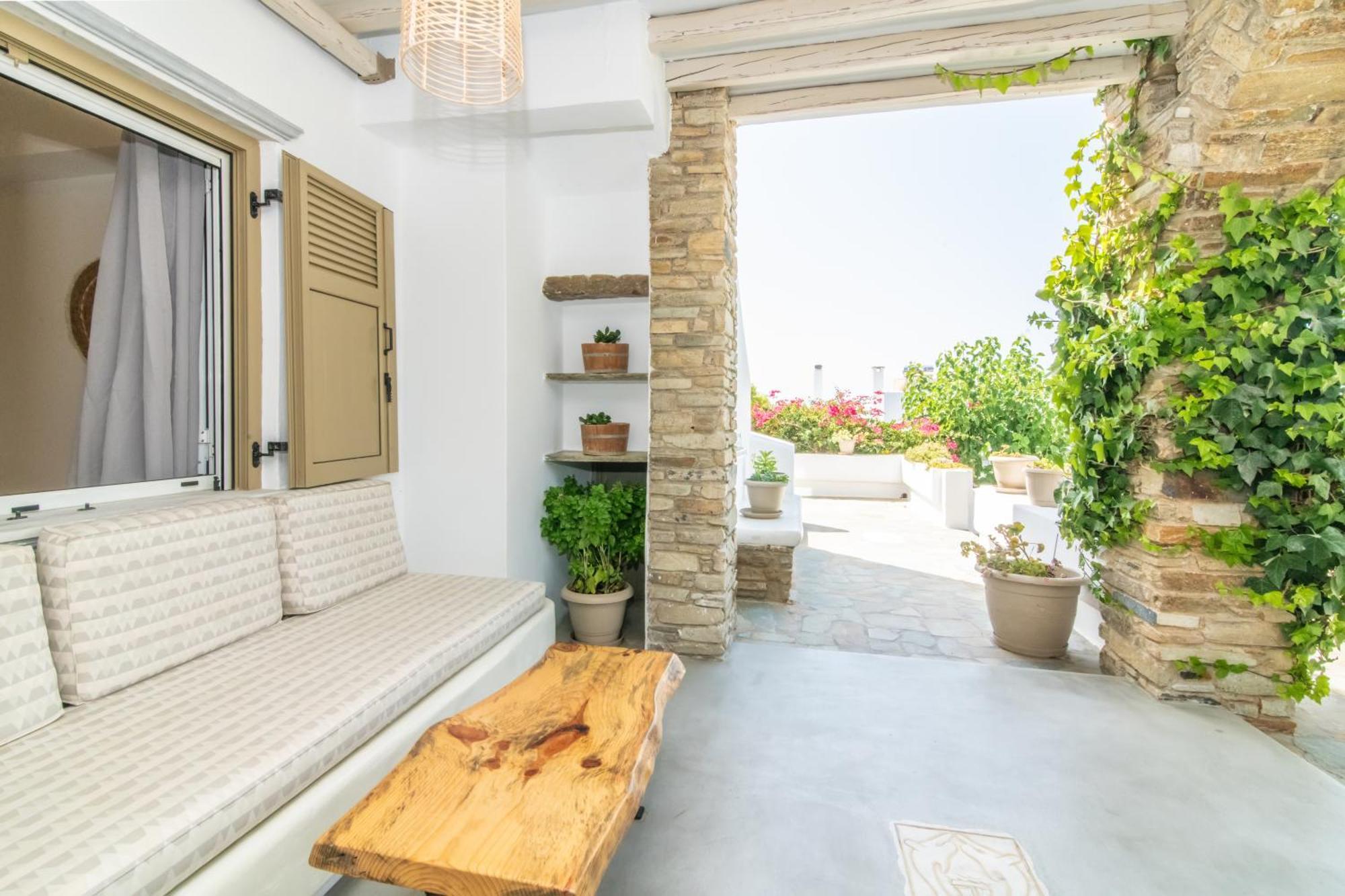 Porto Tinos Agios Ioannis (Tinos)