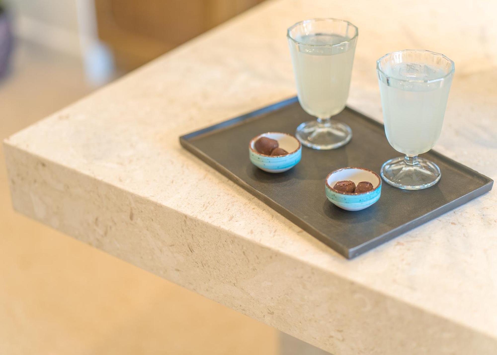 Essence Aparthotel *