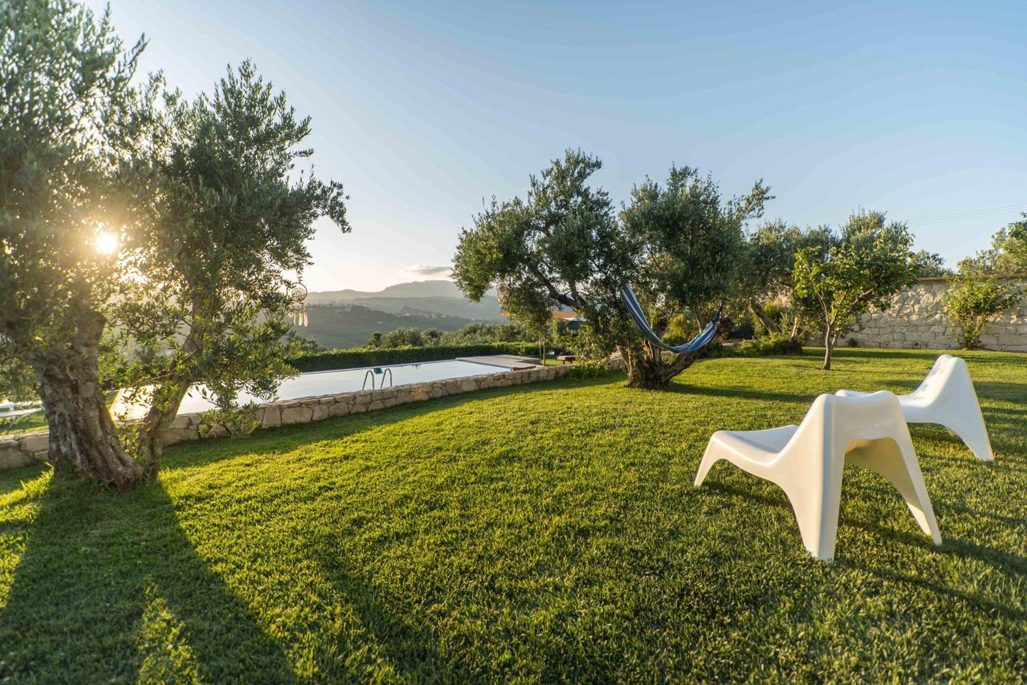 Villa Rodanthi Villas *