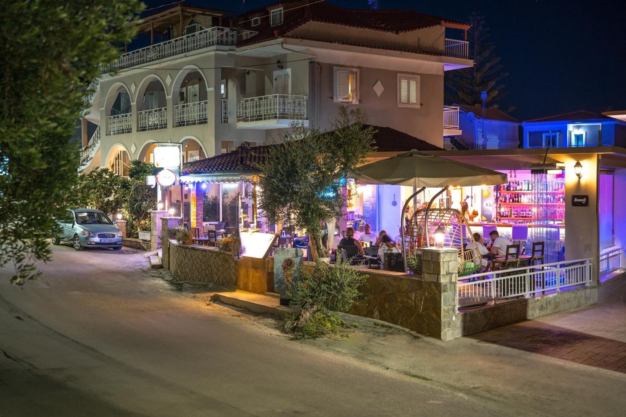 Amoudi Studios Apartments Hotel Aparthotel Amoudi