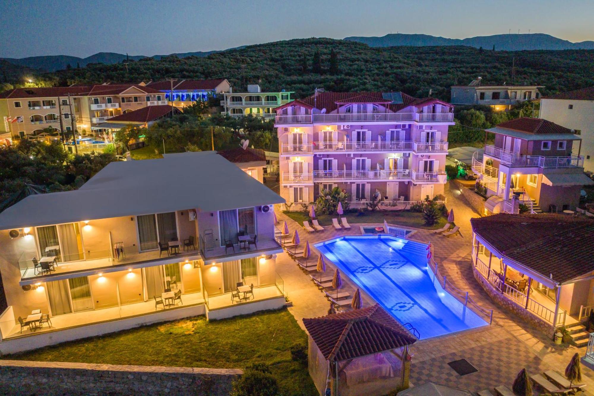 Amoudi Studios Apartments Hotel Aparthotel Amoudi