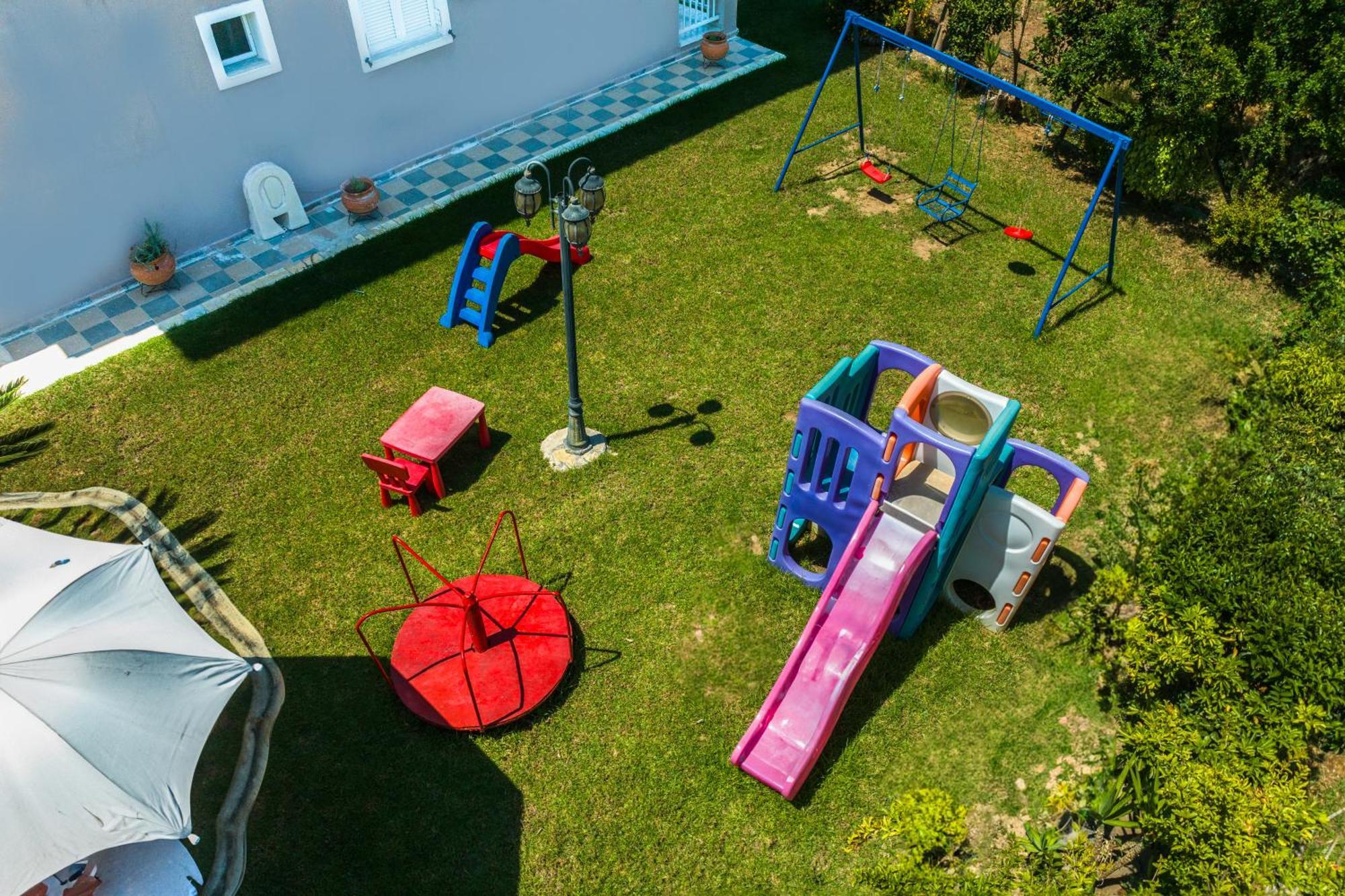 Amoudi Studios Apartments Hotel Aparthotel