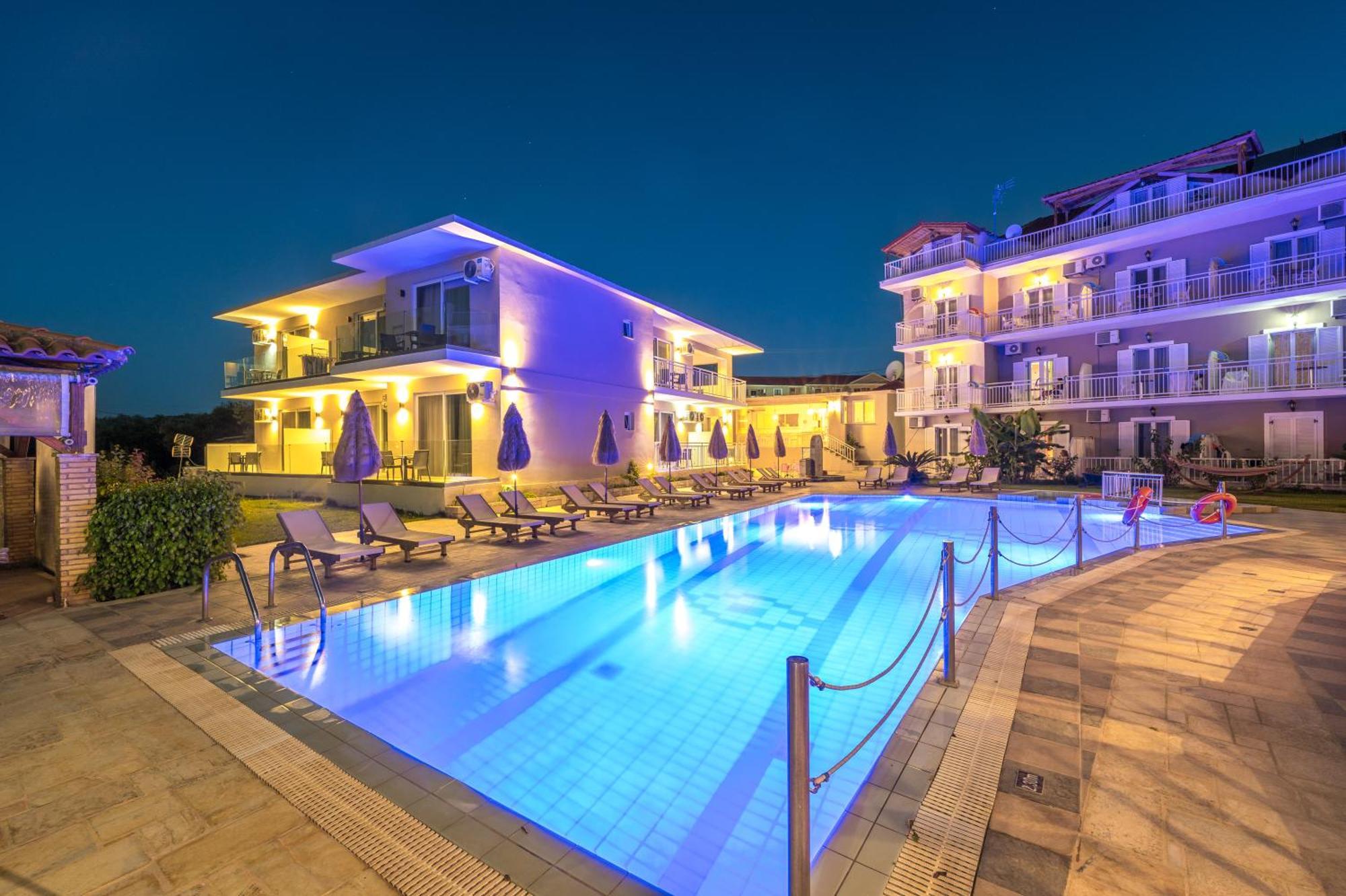 Amoudi Studios Apartments Hotel Amoudi